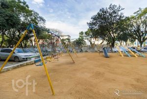 Image 10 - 243142