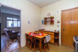 Image 14 - 243206