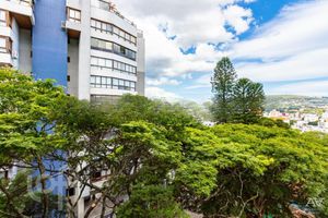 Image 21 - 243349