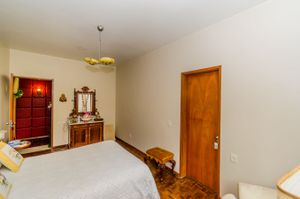 Image 39 - 243358