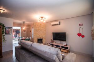 Image 3 - 243470
