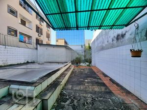 Image 33 - 243569