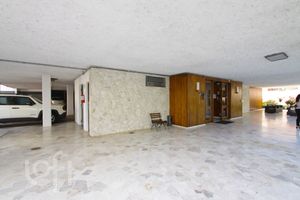 Image 30 - 243630