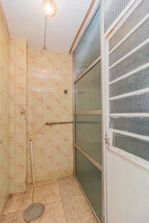 Image 13 - 243658