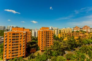 Image 38 - 243679