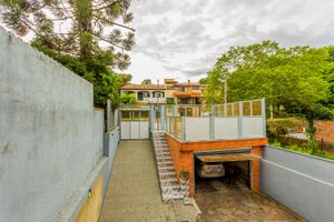 Image 33 - 243737