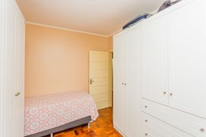 Image 36 - 243737