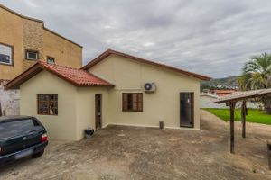 Image 33 - 243746
