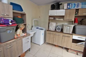 Image 22 - 243746
