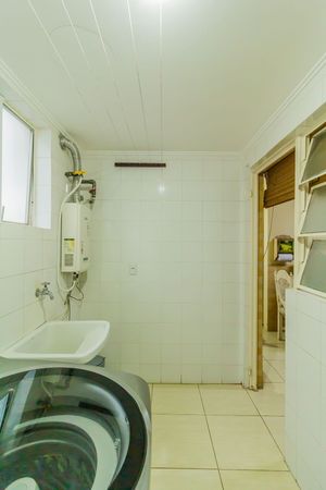 Image 30 - 243795