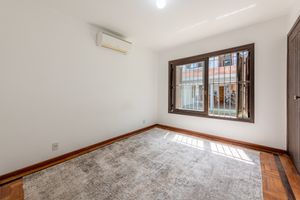 Image 17 - 243811