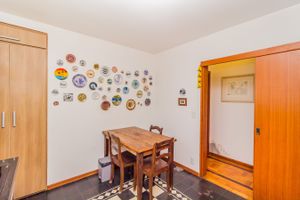 Image 37 - 243811