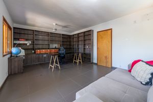 Image 35 - 243811