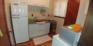 Image 3 - 243818