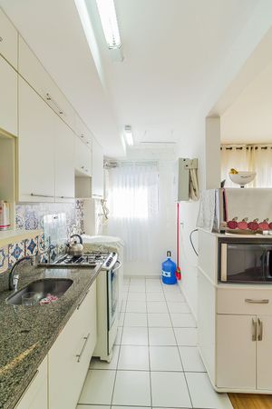Image 19 - 243822