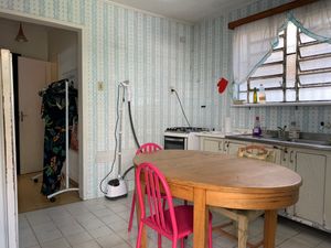Image 4 - 243842