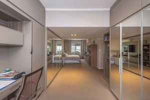 Image 14 - 243862