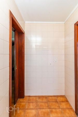Image 17 - 243877