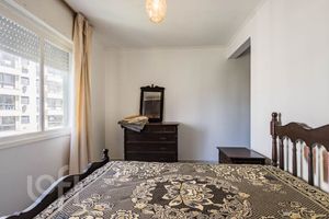 Image 14 - 243894