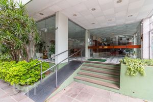 Image 34 - 243894