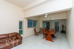 Image 22 - 243894
