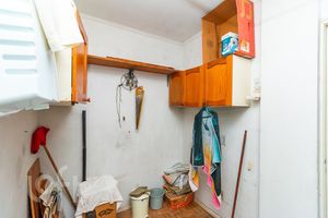 Image 13 - 243894
