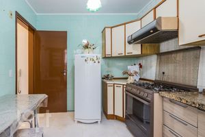 Image 17 - 243894