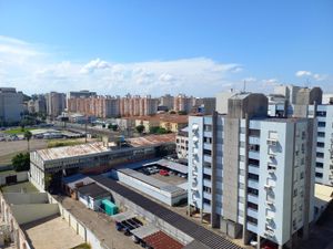 Image 12 - 244100