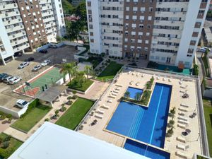 Image 14 - 244100