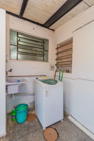 Image 27 - 244186
