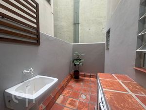 Image 23 - 244196