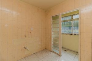 Image 11 - 244237