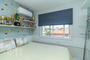 Image 9 - 244255