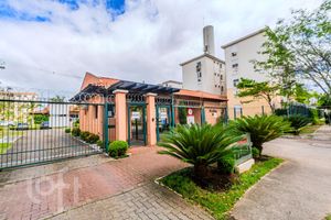 Image 20 - 244331