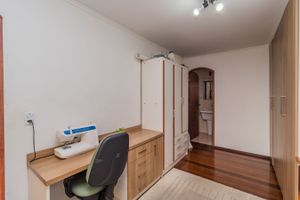 Image 19 - 244394