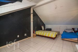 Image 35 - 244401
