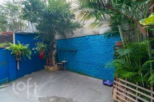 Image 17 - 244410