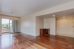 Image 31 - 244423