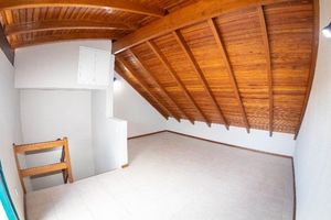 Image 15 - 244458