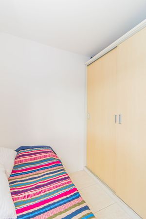 Image 19 - 244632