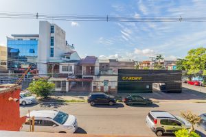 Image 38 - 244805