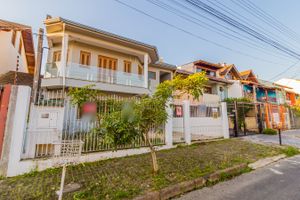 Image 1 - 244824