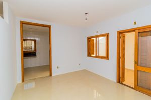 Image 9 - 244824