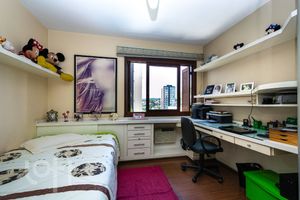 Image 15 - 244843