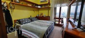 Image 21 - 244856