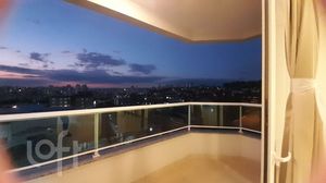 Image 19 - 244897