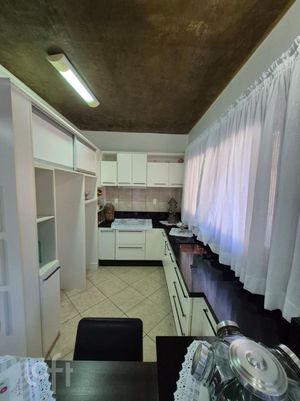 Image 6 - 244909