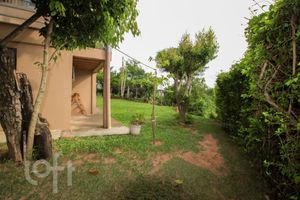 Image 23 - 244993