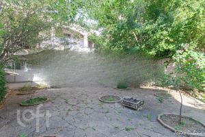 Image 33 - 245001