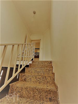 Image 13 - 245055